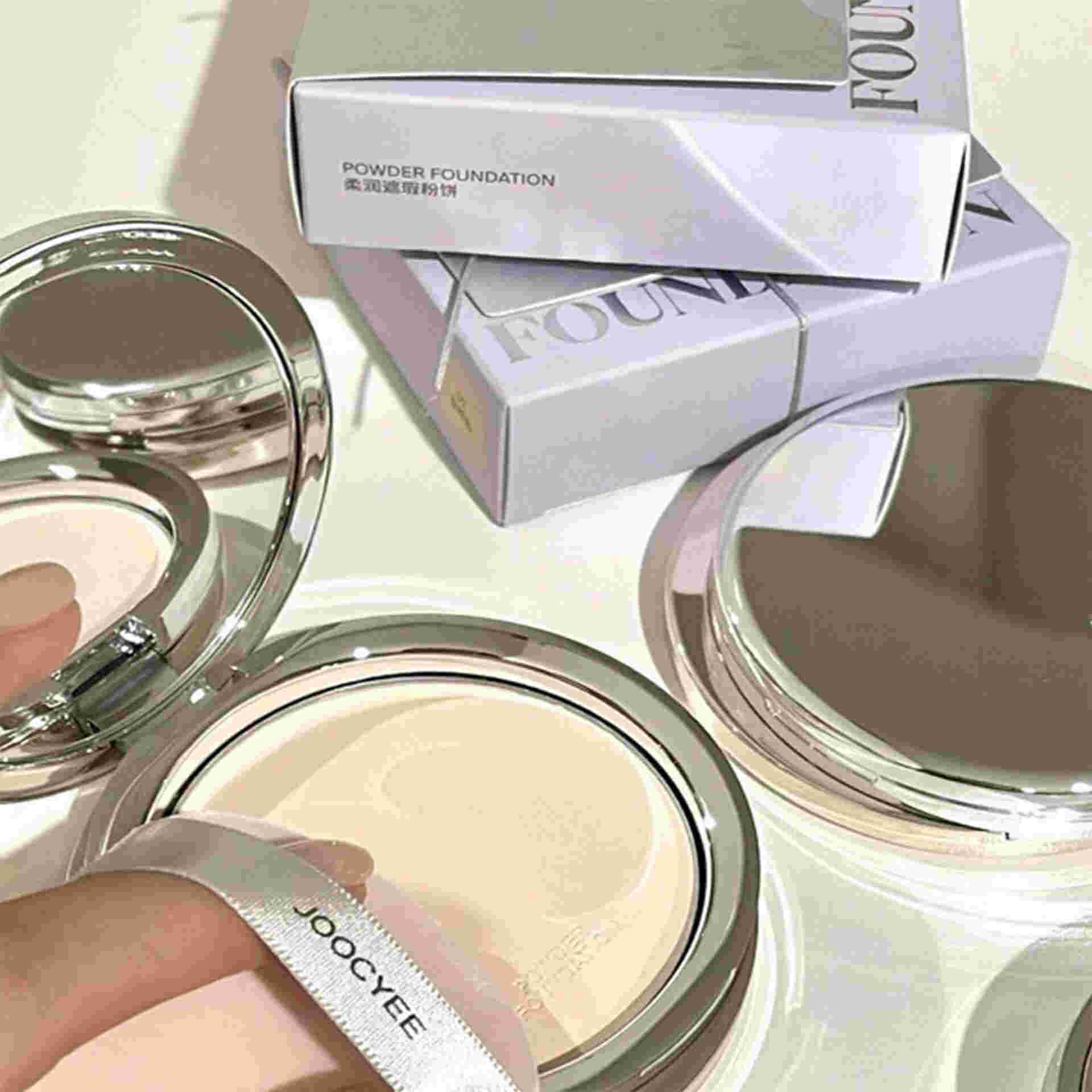 Phấn Nền Joocyee Kiềm Dầu Lâu Trôi 02 Tông Da Tự Nhiên