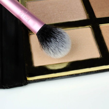 Cọ Phủ Phấn Real Techniques Setting Brush (Setting Brush)