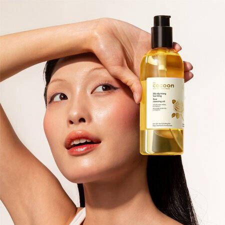 Dầu Tẩy Trang Cocoon Chiết Xuất Hoa Hồng (Rose Cleansing Oil) 140ml
