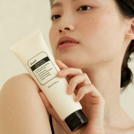 Sữa Rửa Mặt Klairs Dưỡng Ẩm, Dịu Nhẹ, Sạch Sâu (Gentle Black Facial Cleanser)