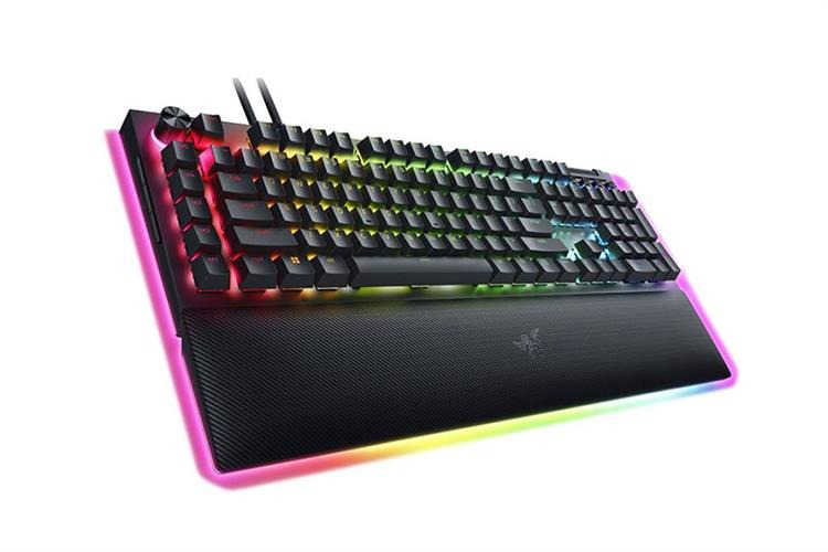 Bàn Phím Cơ Có Dây Gaming Razer BlackWidow V4 Pro Yellow Switch