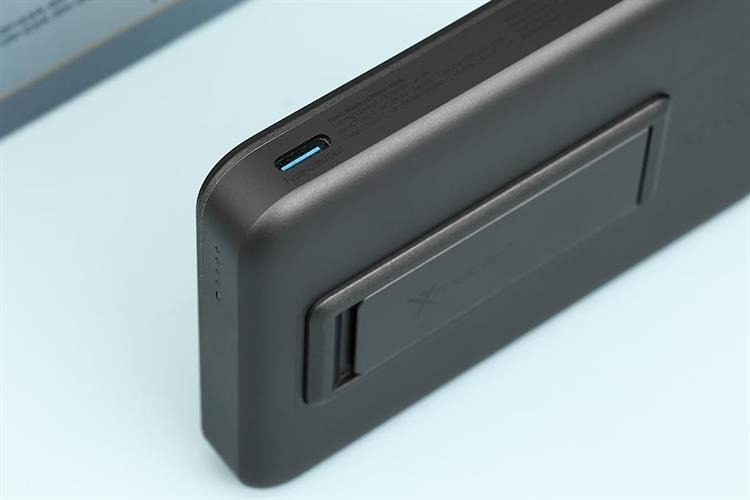 10000mAh Không dây Magnetic Qi2 Type C PD 30W Xmobile JP387