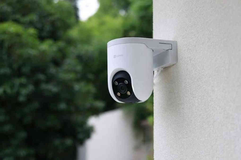 Camera IP Ngoài trời 360 Độ 4MP EZVIZ H8C Pro
