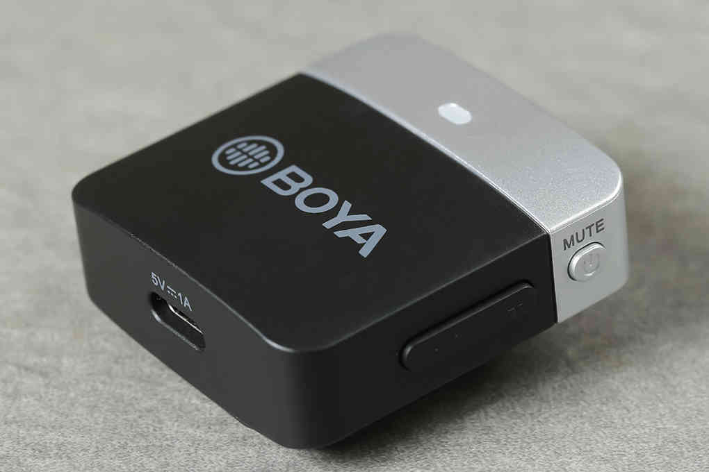 Micro cài áo không dây BOYA BY-M1LV Lightning