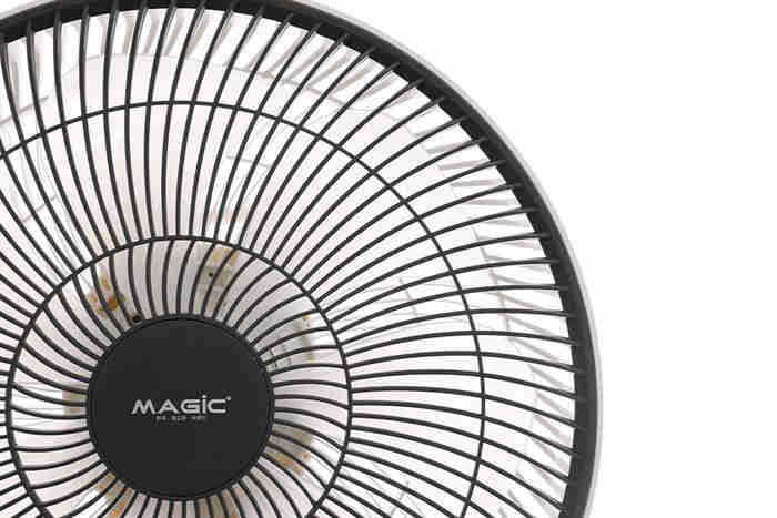 Quạt đứng Magic 7 cánh A-252 20W