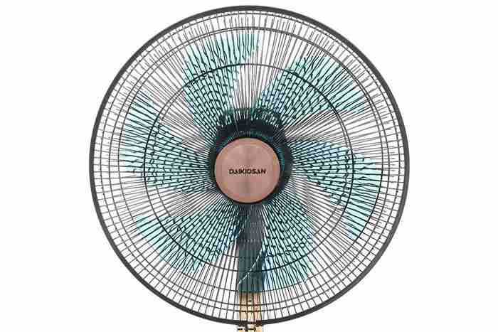 Quạt đứng Daikiosan 6 cánh DQ102 70W