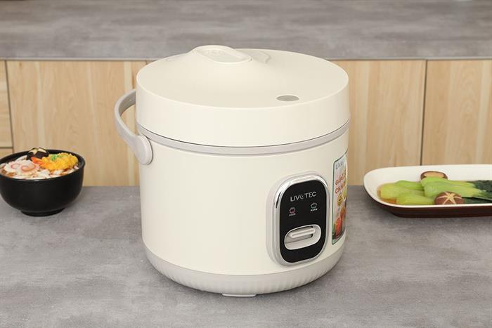 Nồi cơm nắp gài Livotec 1.8 lít LRC-6218B