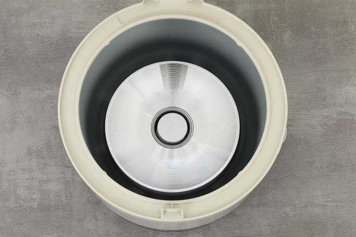 Nồi cơm nắp gài Sunhouse Mama 1.2 lít SHD8267