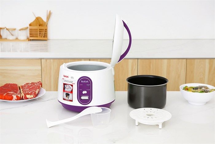 Nồi cơm nắp gài Tefal 0.7 lít RK224168