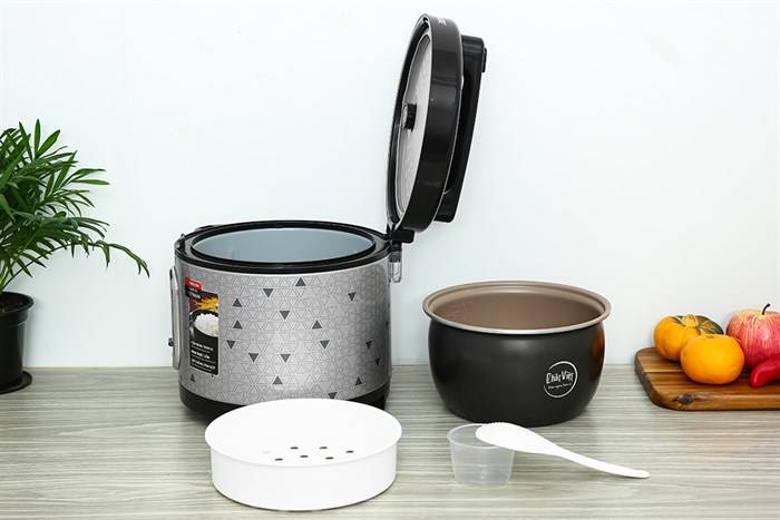 Nồi cơm nắp gài Sunhouse SHD8630 1.8 lít