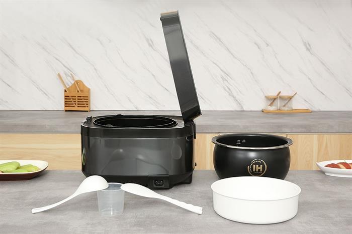 Nồi cơm cao tần Sunhouse Mama 1.5 lít SHD8827