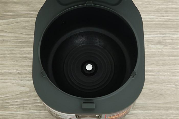 Nồi cơm cao tần Tefal RK818A68 1.8 lít