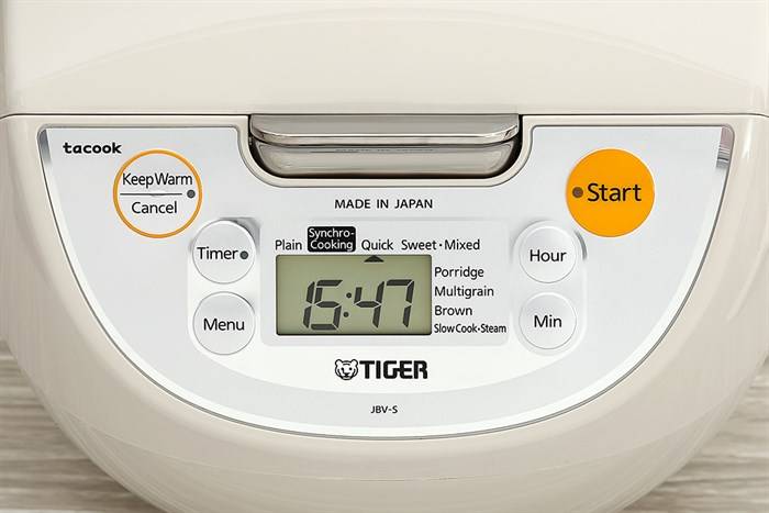 Nồi cơm điện tử Tiger 1.8 lít JBV-S18W