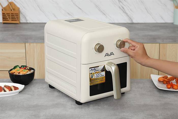 Nồi chiên không dầu AVA ZG93MW 9 lít