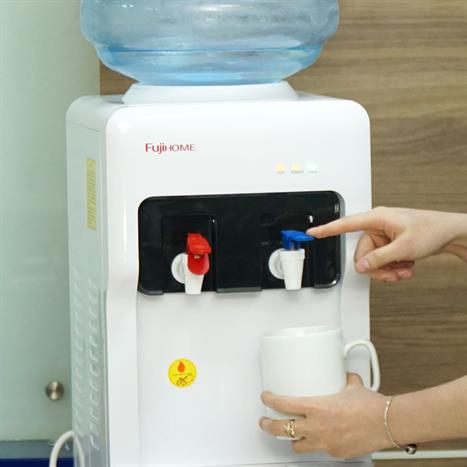 Cây nước nóng lạnh FUJIHOME WD5320E 485W