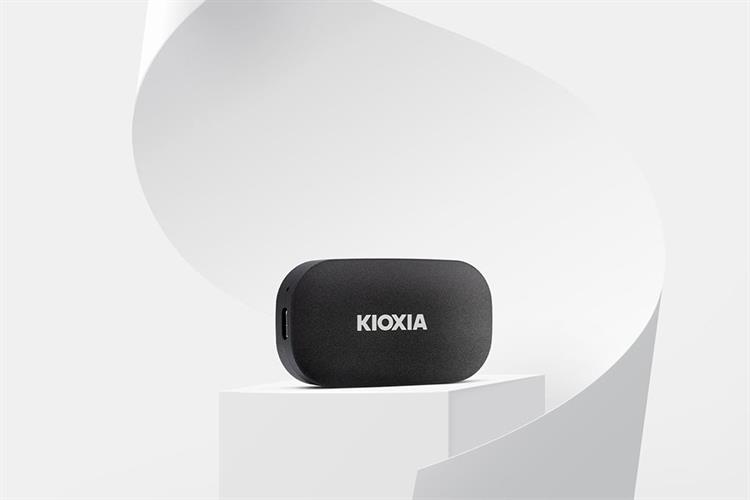 Ổ cứng SSD 2TB Kioxia Exceria Plus G2 Portable LXD20K002TG8