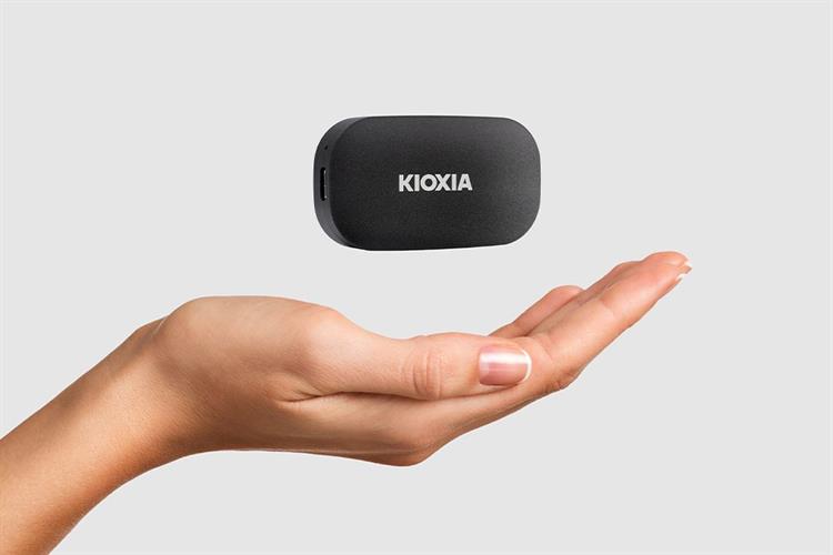 Ổ cứng SSD 2TB Kioxia Exceria Plus G2 Portable LXD20K002TG8