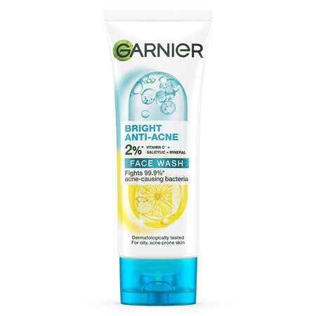Sữa Rửa Mặt Garnier 3 Trong 1 Giảm Mụn & Sáng Da 50ml (phiên bản cũ)