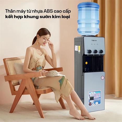 Cây nước nóng lạnh FUJIHOME WD677C 590W