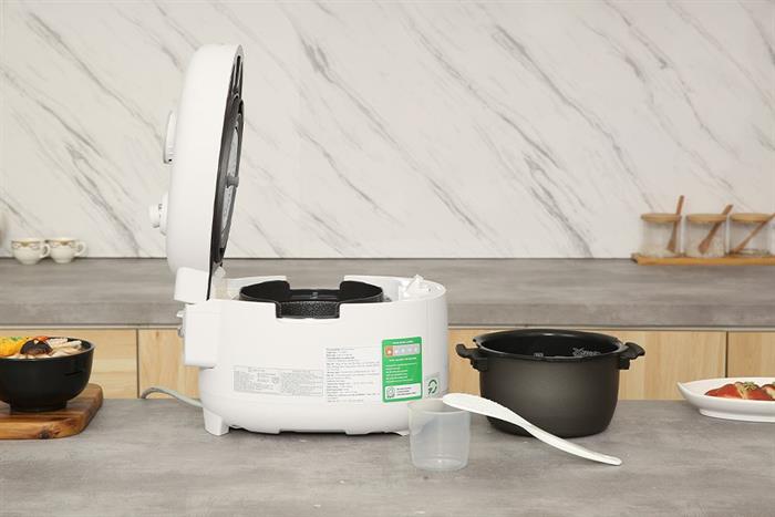 Nồi cơm điện tử áp suất Cuckoo 0.54 lít CRP-T0310FGW