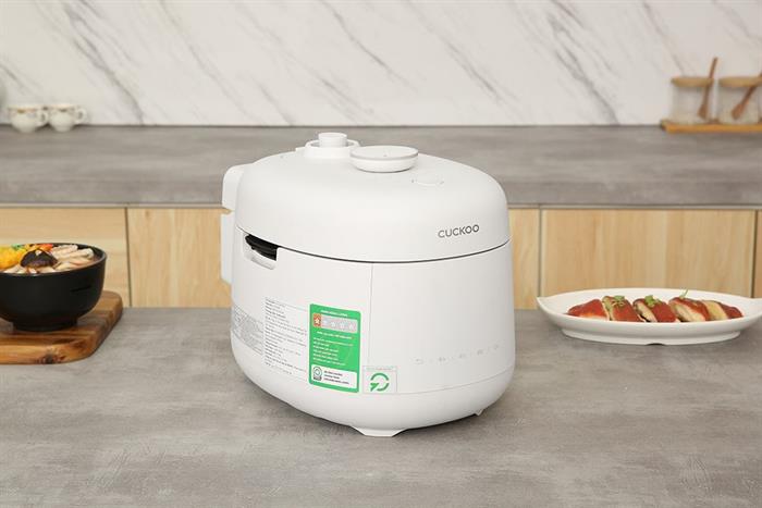 Nồi cơm điện tử áp suất Cuckoo 0.54 lít CRP-T0310FGW