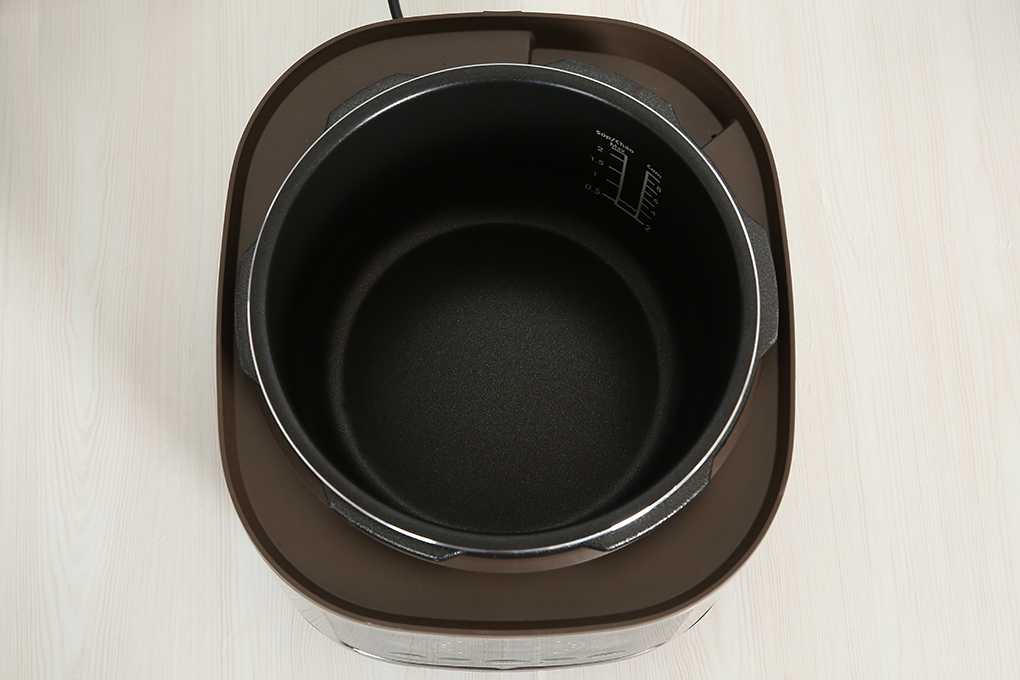Nồi áp suất điện Sunhouse Mama SHD1580 5 lít