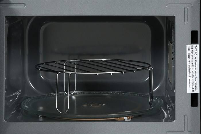 Lò vi sóng có nướng Electrolux EMG20K22B 20 lít